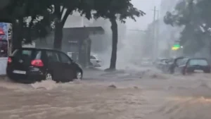 Библейско бедствие удари Плевен: Градът е под вода! 30 1715195696 clipboard12