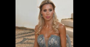 Няма и следа от сладката блондинка! Надежда от "Ергенът" изуми зрителите с неуспешен тунинг - неузнаваема е! (СНИМКИ) 68 Няма и следа от сладката блондинка! Надежда от "Ергенът" изуми зрителите с неуспешен тунинг - неузнаваема е! (СНИМКИ)