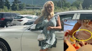 НЯМАЛА ПАРИ?! Скъсаната Светлана Василева носи децата си с дрешки за по 600 лева! (СНИМКИ) 24 960x540 2