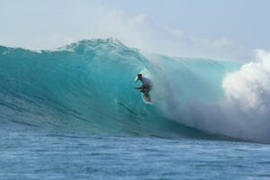 surfing 2686450 1280