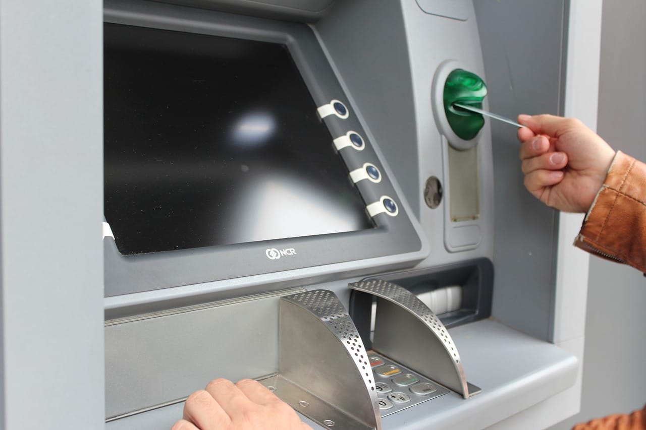 Важнa промяна при изплащането на пенсии за април… 3 ca7de1f4ac30fdff270e78b0ac892ca5