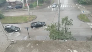 Извънредно: Мощна стихия удари Плевен, всичко е под вода 2 1748364587 gfkhgf