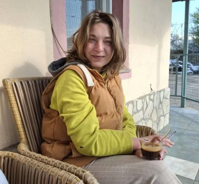 maika chaka dashteria si da se pribere 944